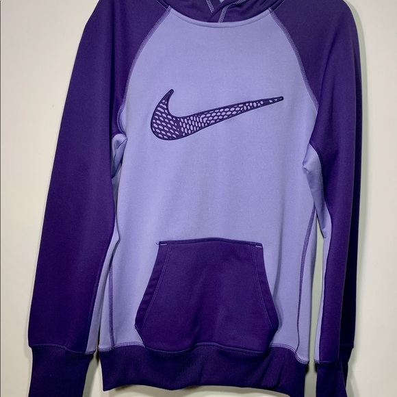 Nike Tops - NWOT Purple Nike Therma Fit Hoodie Size S